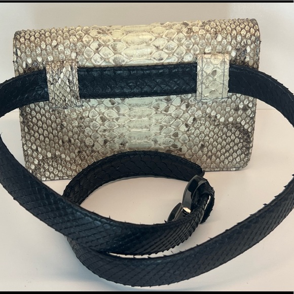 Genuine Python Beltbag - Picture 5 of 9